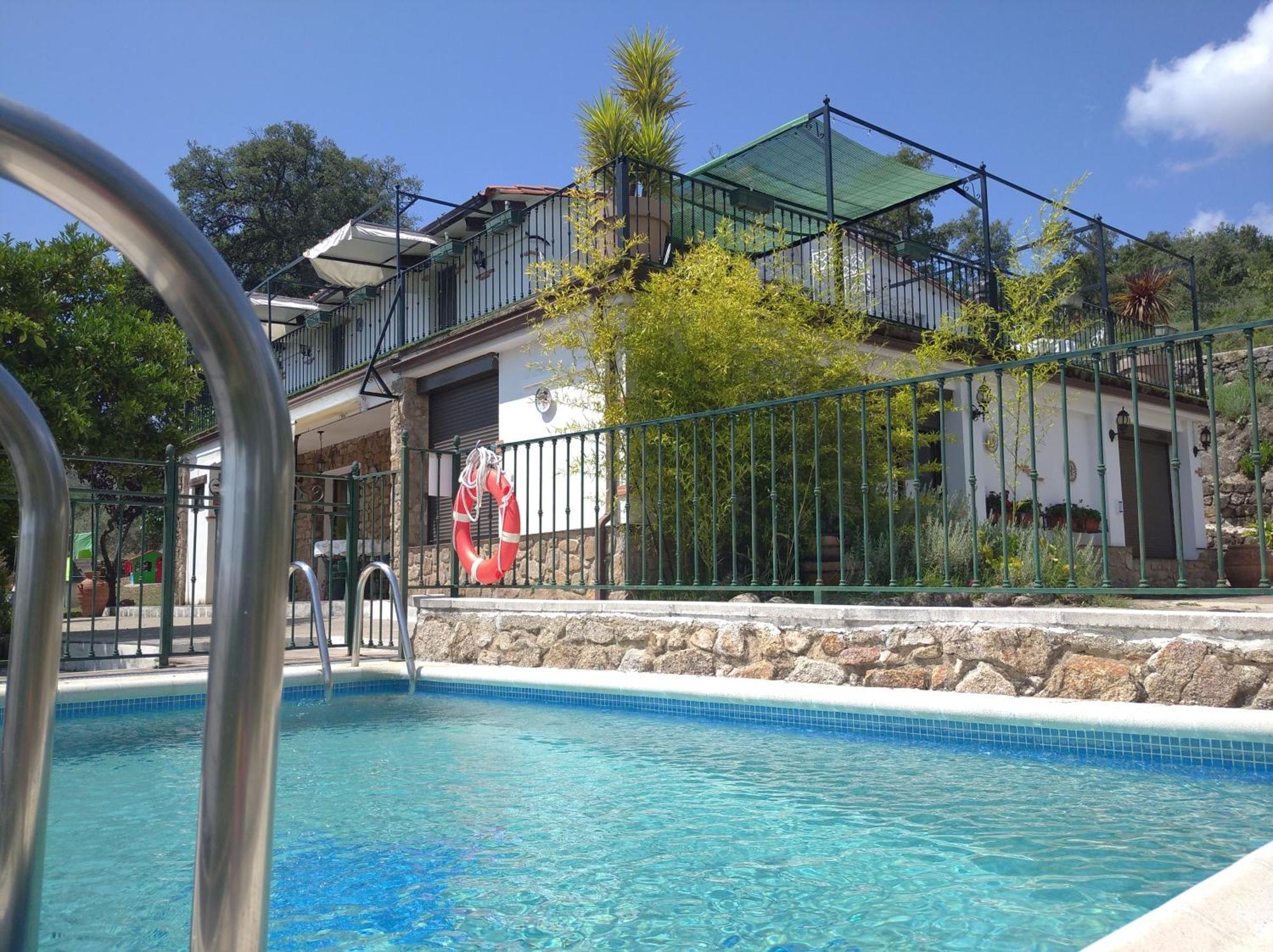 Casa Rural El Mirador De Acebo, 4 Estrellas, Piscina, Spa Luaran gambar